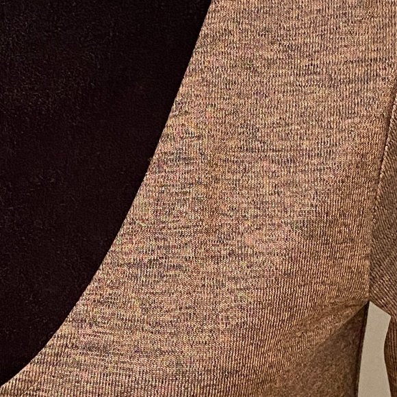 Dynamite Top Tunic Grey and Rose Gold'ish color size Small - Picture 7 of 7